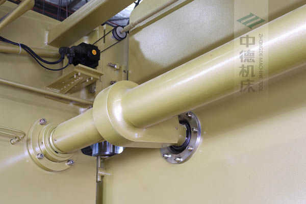 ZDP-20050高精度扭軸同步裝置，采用知名品牌關節軸承，經久耐用.jpg